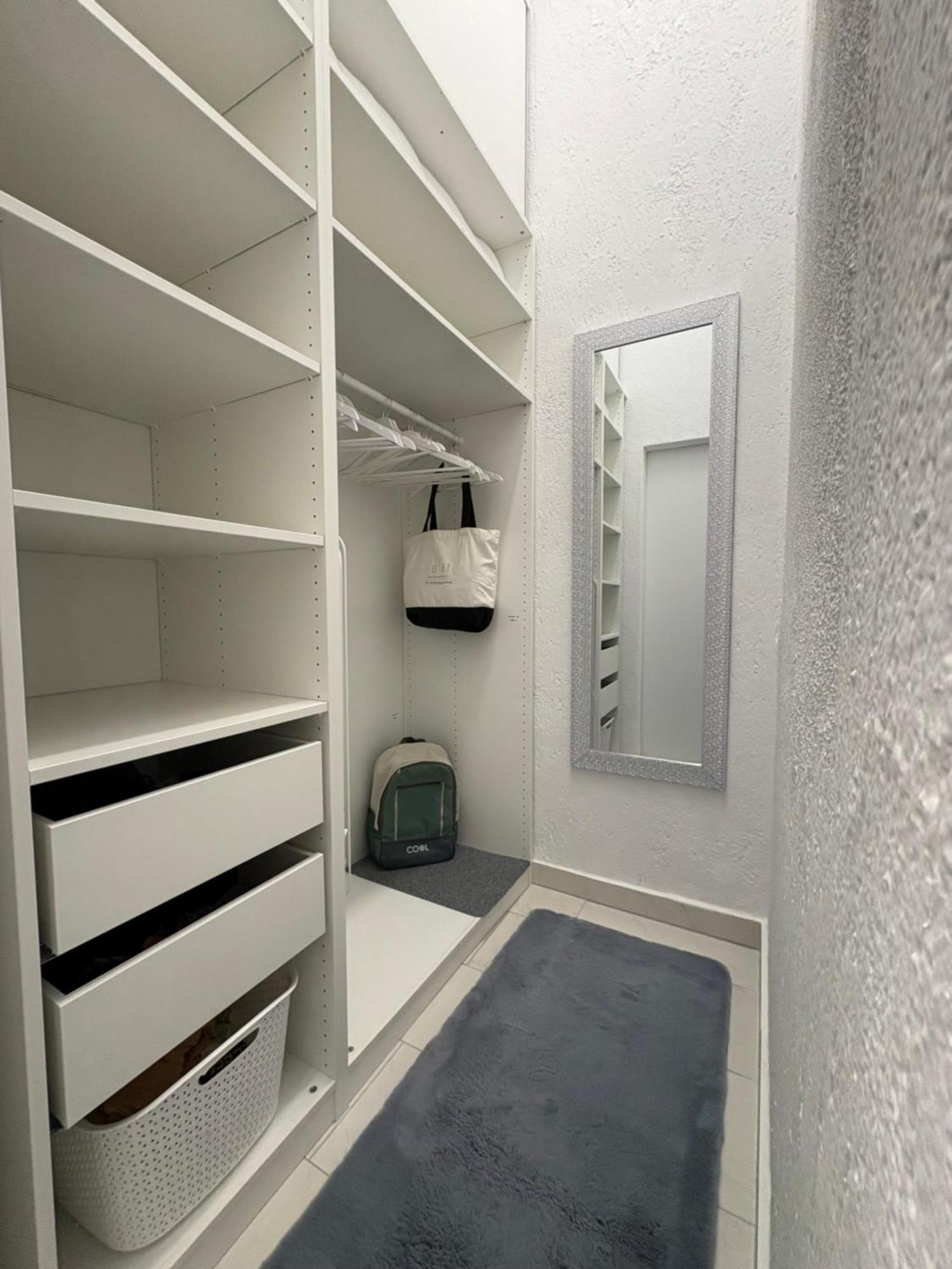 Apartment4You セニ エクステリア 写真